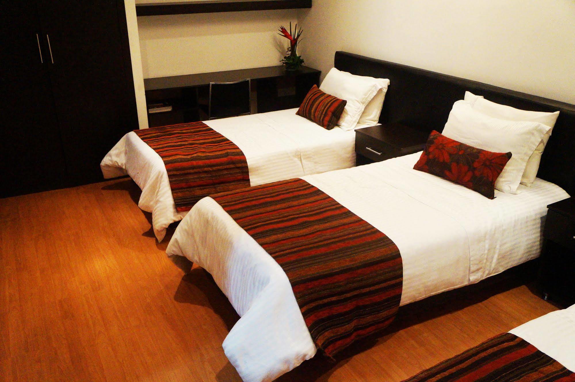 Hotel Airport Travel Μπογκοτά Εξωτερικό φωτογραφία